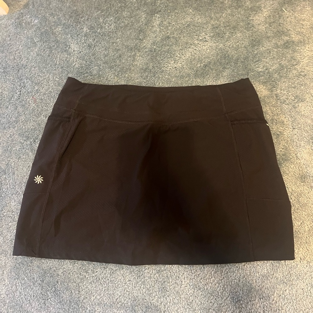 Athleta Black Dobby Be Free skort size Large EUC